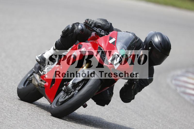 /25 10.06.2025 MaxRacing ADR/Gruppe gruen/77-1